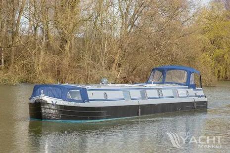 Viking Canal Boats 65 x 12