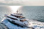 Custom Line Navetta 28