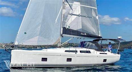 Hanse 418