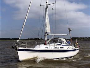 HALLBERG RASSY HALLBERG RASSY 37