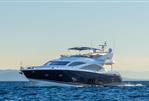 Sunseeker 82 Yacht