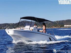 BENETEAU FLYER 6 SPACEDECK