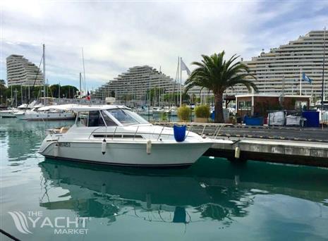 CARVER YACHTS CARVER 280 MID CABINE EXPRESS