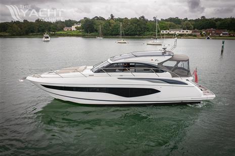 Princess Yachts V50