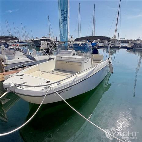 BENETEAU FLYER 7 SPACEDECK