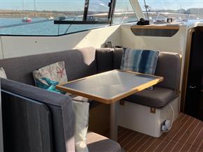 Jeanneau Merry Fisher 10