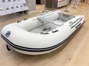 Quicksilver 300 AIRDECK