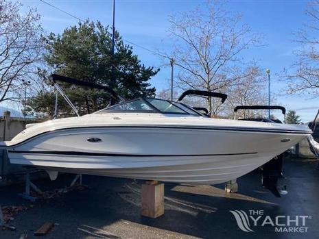 SEA RAY SEA RAY 210 SPX