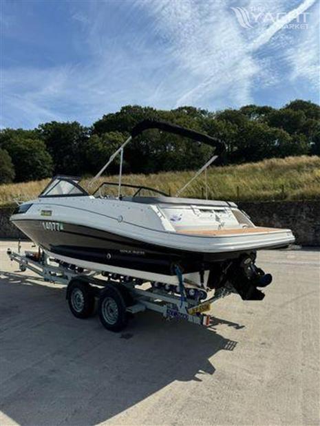 Bayliner VR5 Bowrider I/O