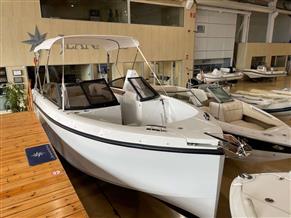 RAND BOATS SUPREME 27