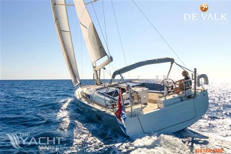 Beneteau Oceanis 51.1 - Picture 1