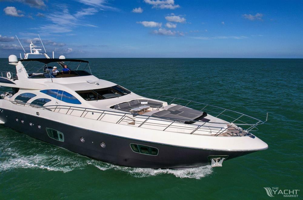 2010 Azimut