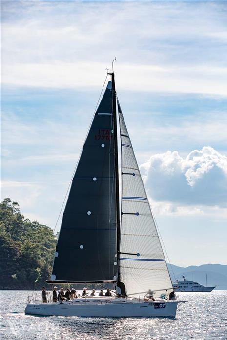 Beneteau First 40