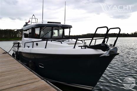 Sargo 33 Explorer