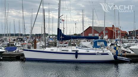 Hallberg-Rassy 372