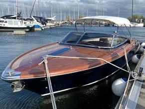 Riva Aquariva Super 33