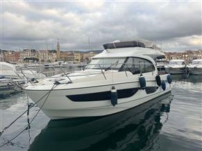 BENETEAU ANTARES 11 FLY