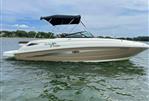 Sea Ray 240 Sundeck