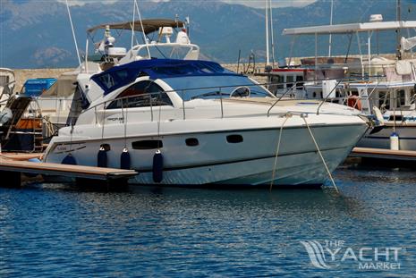 FAIRLINE TARGA 38