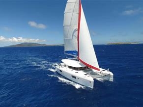 Lagoon 42