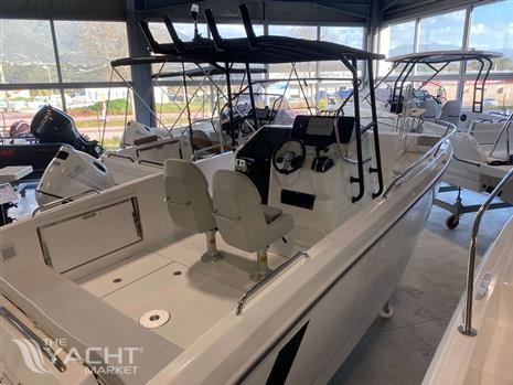 BENETEAU FLYER 8 SPACEDECK