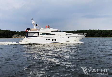 Fairline Squadron 68 - 0 - Main