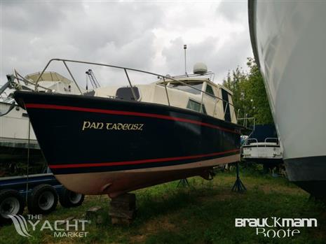 Pan Tadeusz 900 Bastlerboot
