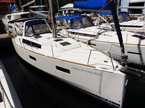 Beneteau Oceanis 38