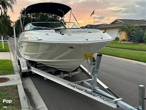 Sea Ray 240 Sundeck