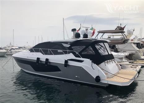 Azimut Atlantis 51 - Image 1