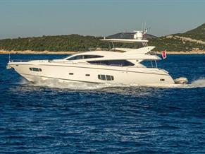 SUNSEEKER 80' FLY