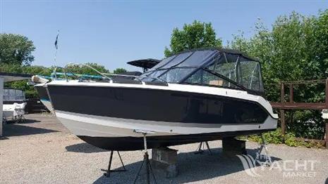 Quicksilver Activ 605 Bowrider