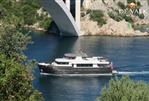 Van der Valk Explorer 27M - Picture 2