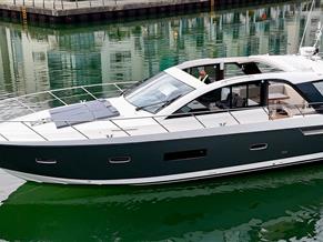 Sealine SC42