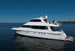 Lazzara Yachts EB 76
