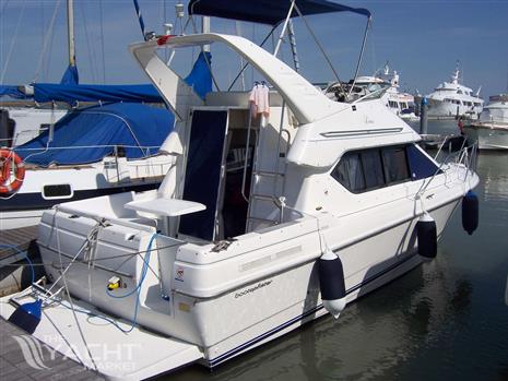 BAYLINER BAYLINER 2858 FLY