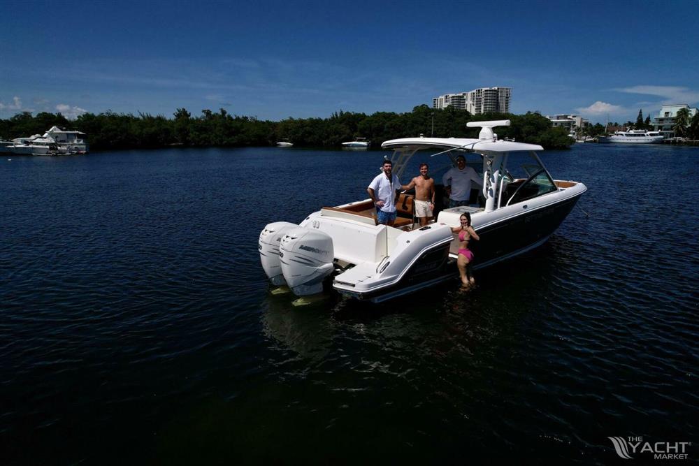 2017 Boston Whaler