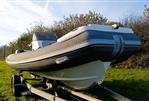 Highfield 520 Sport RIB - Bow step / Tow points