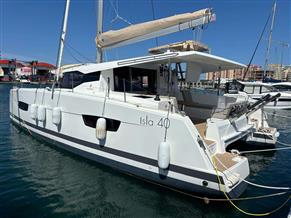 FOUNTAINE PAJOT ISLA 40