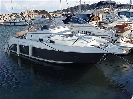 B2 MARINE CAP FERRET 752 CRUISER