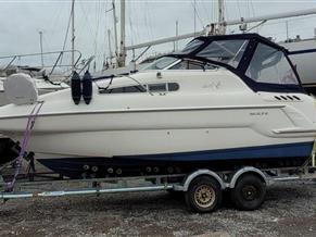 Sealine 240 Senator