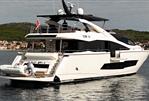 Sunseeker 86 Yacht