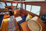 Marine Trader LaBelle 40 Sun Deck