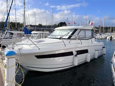 JEANNEAU MERRY FISHER 855