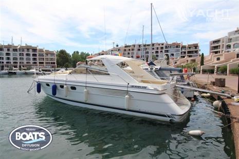 FAIRLINE TARGA 42