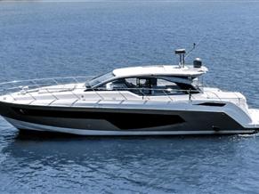 Azimut 51