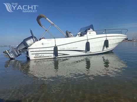JEANNEAU CAP CAMARAT 7.5 CC