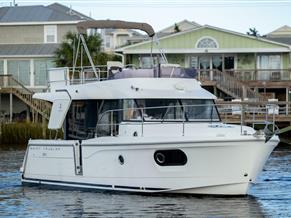 Beneteau Swift Trawler 30