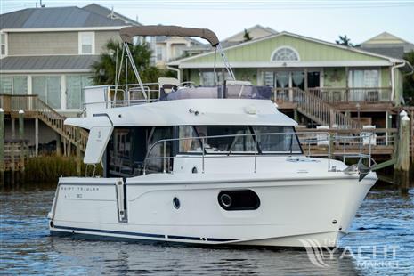 Beneteau Swift Trawler 30