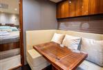 Sunseeker Predator 57 - 24 - Dining